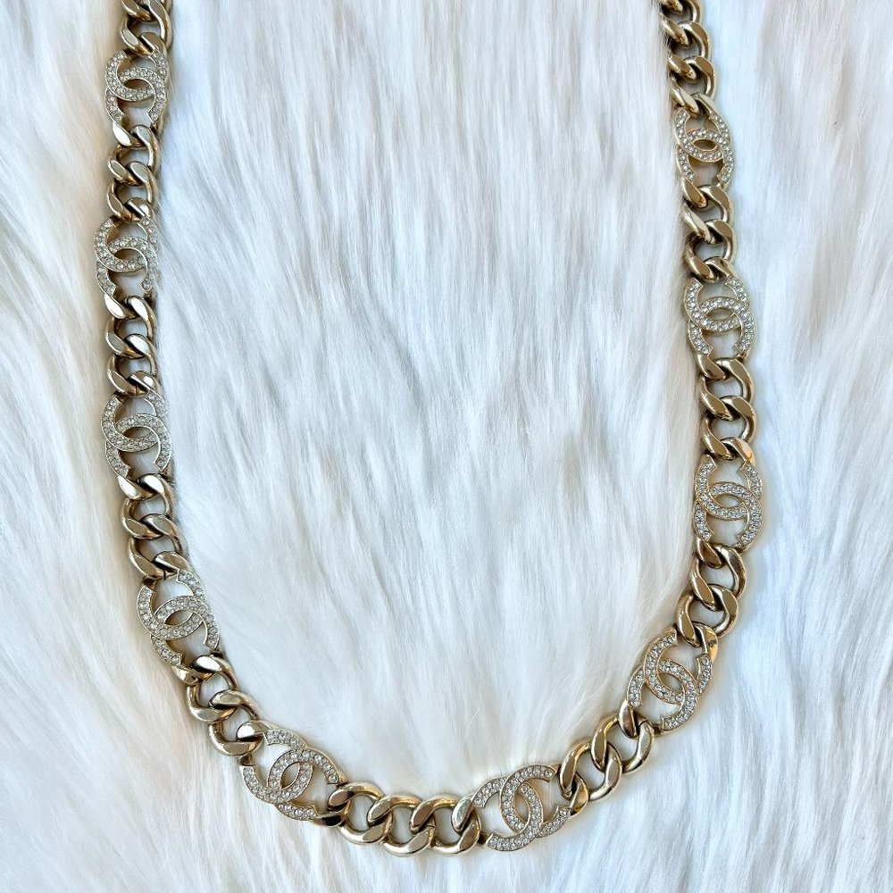 Chanel Women's Gold Belt / Mens Chain CC - Picture 3 of 12